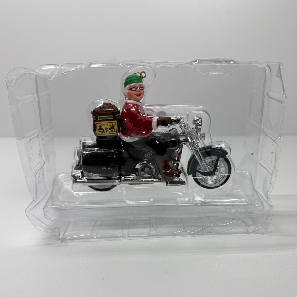 1999 HARLEY DAVIDSON ORNAMENT QUEEN OF THE HIGHWAY